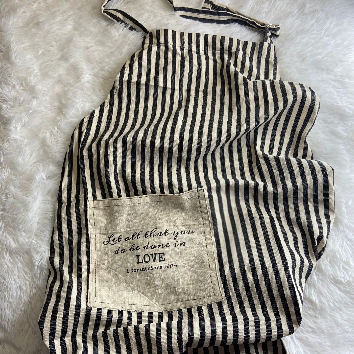 The Loved Apron – 1 Corinthians 16:14